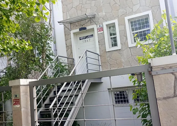 Villa Casa Larrea Mar del Plata